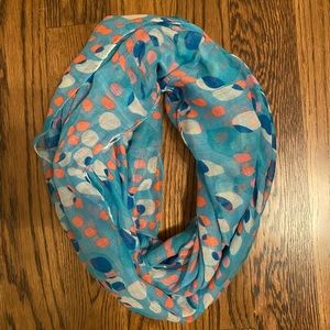 Infinity scarf
